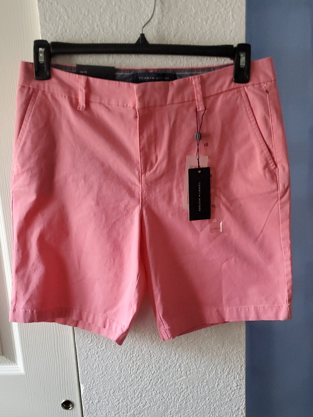 Tommy Hilfiger Women's Coral Pink Chino Bermuda Shorts